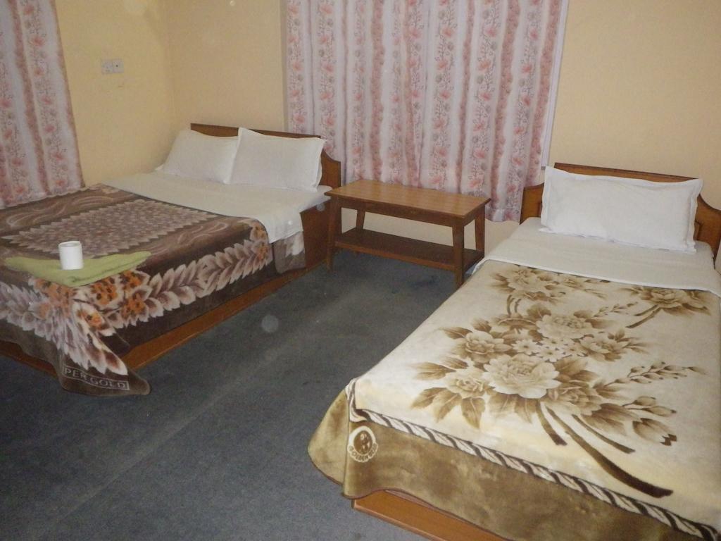 Green Tara Hotel Pokhara Quarto foto