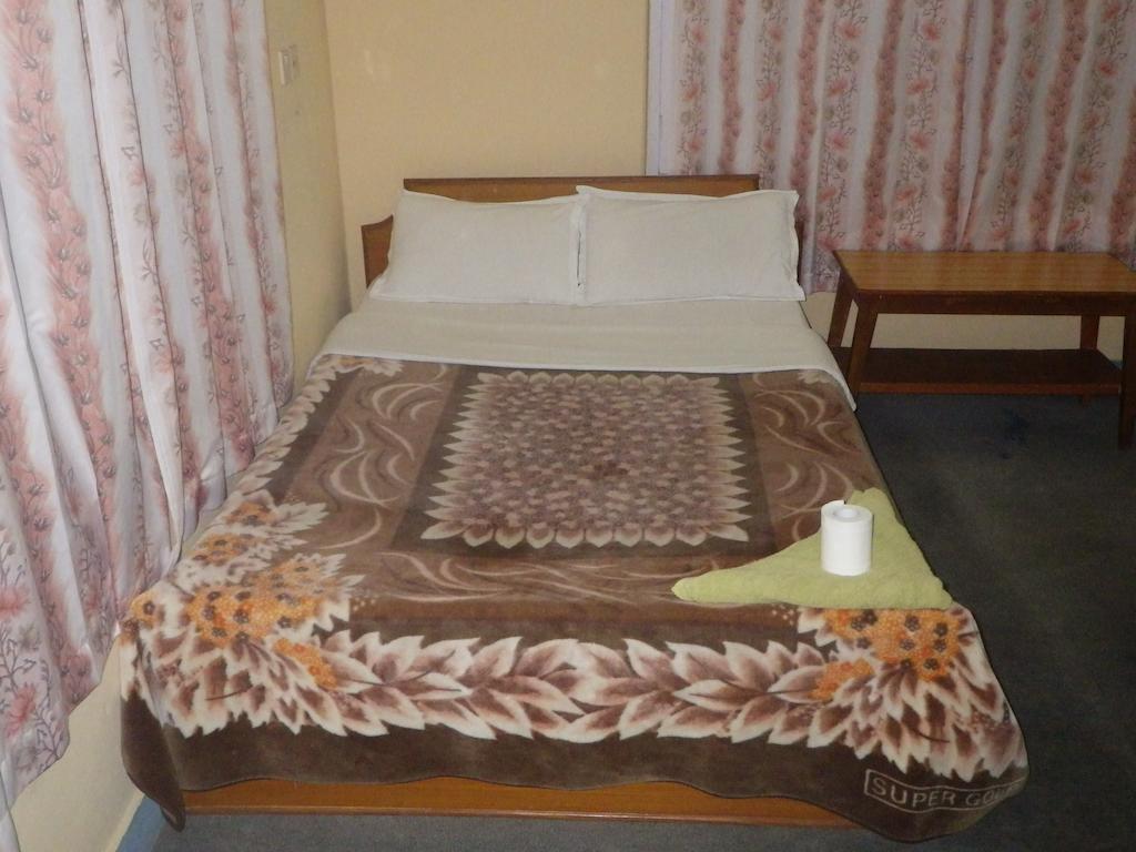 Green Tara Hotel Pokhara Quarto foto