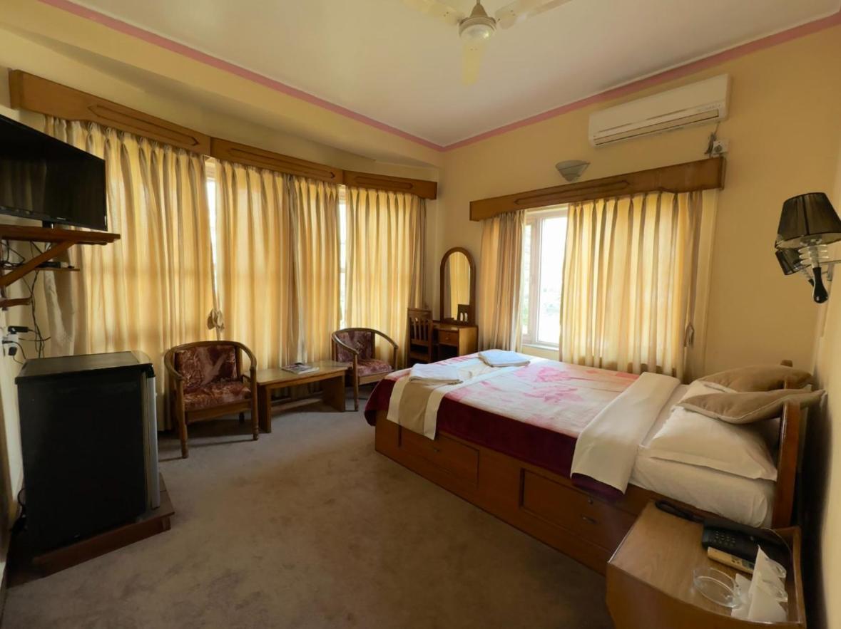 Green Tara Hotel Pokhara Exterior foto